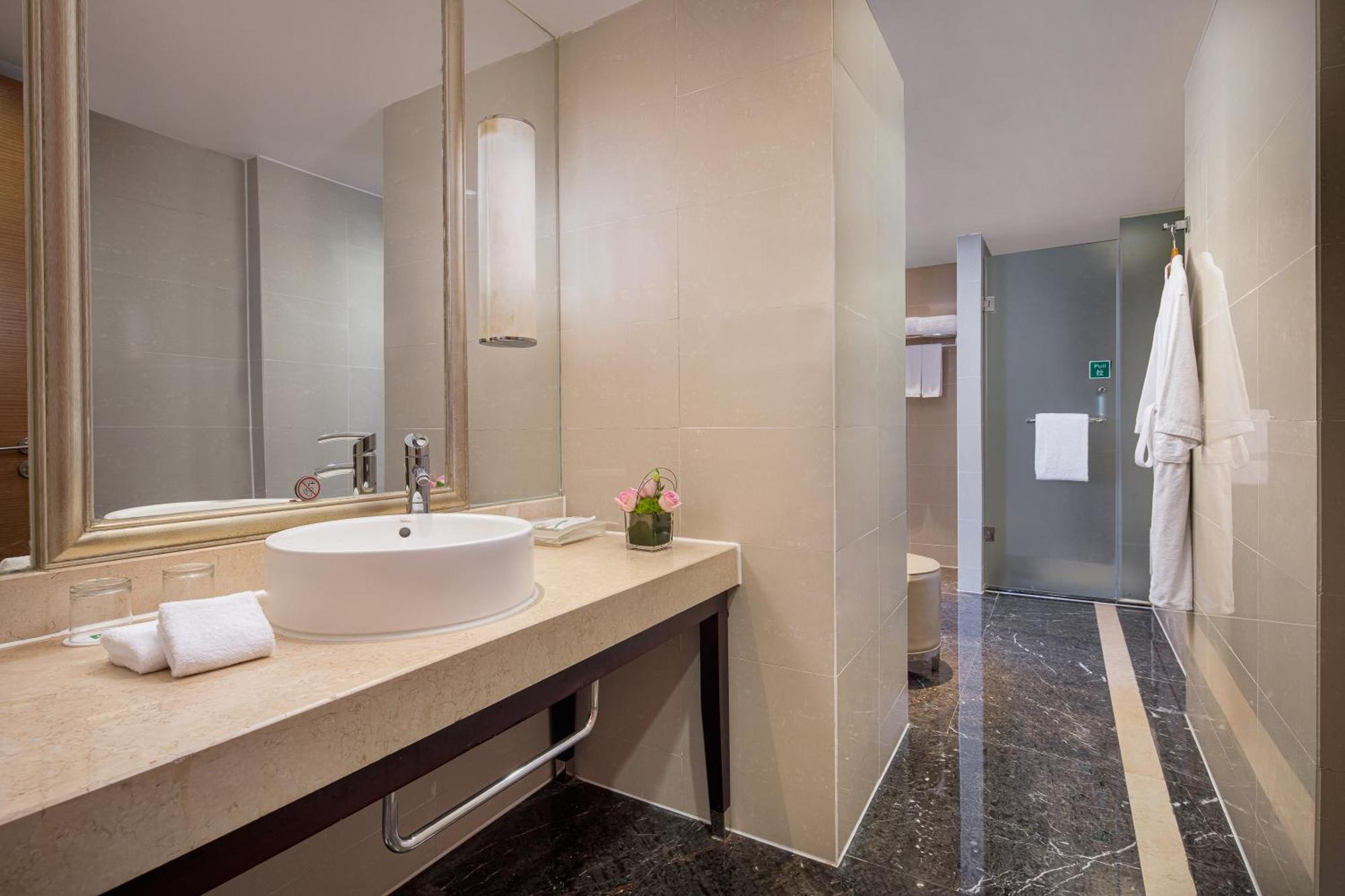 Holiday Inn Chengdu Century City-Easttower Kültér fotó